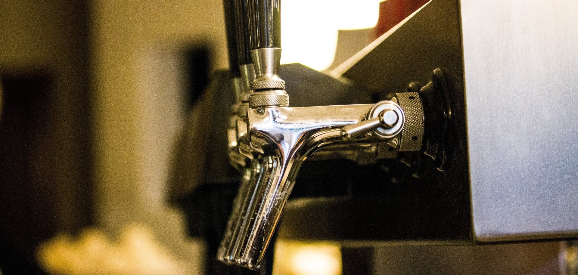 Hier sehen Sie einen Zapfhahn.