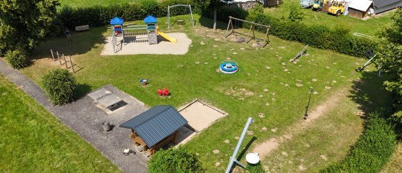 Hier sehen Sie den Spielplatz in Schletzenhausen.