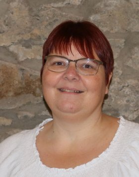 Michaela Mackwitz Sie sehen die Leitung des Kindergartens Hosenfeld Michaela Mackwitz.