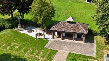 Hier sehen Sie den Friedhof Jossa.