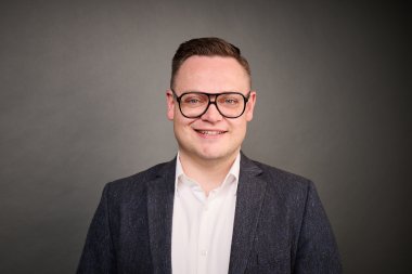 Hier sehen Sie Bürgermeister Frederik Hohnstein.